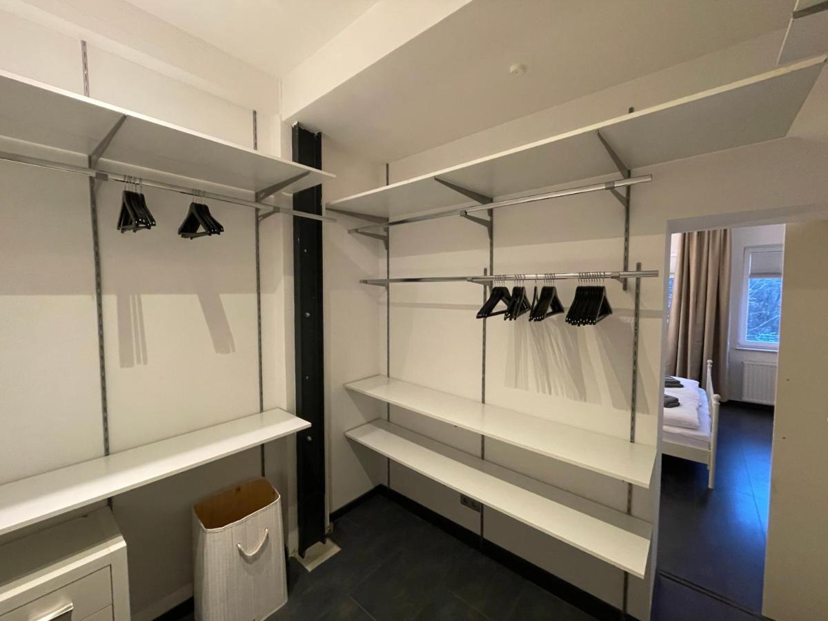 Appartamento Truretreats Design Loft Fuer 8 Personen I Riesige Kueche I Echarger I 65Z Smarttv I 150Qm Amburgo Esterno foto